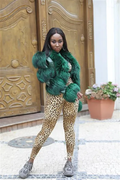 Dizayner ayollar charm kurtkalari